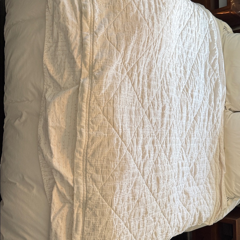 Beddy’s Love at First White (All Cotton) - FULL - Picture 3 of 10